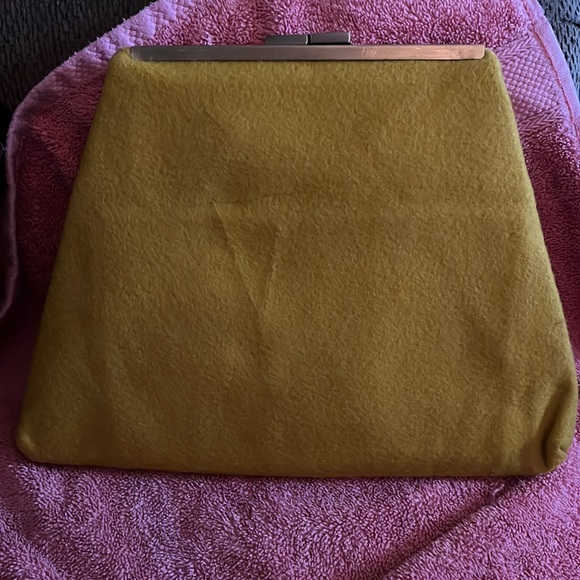 MCM Perrin Felt Clutch Bag - Picture 4 of 6